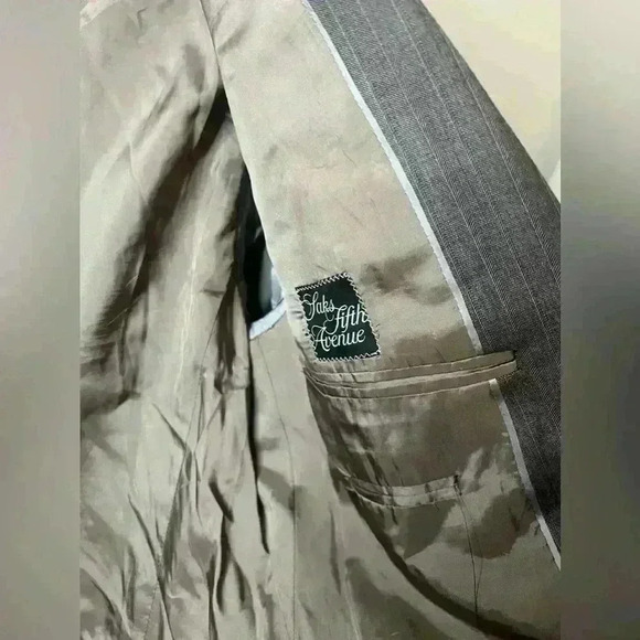 Armani collection saks fifth Avenue coat - Picture 3 of 8